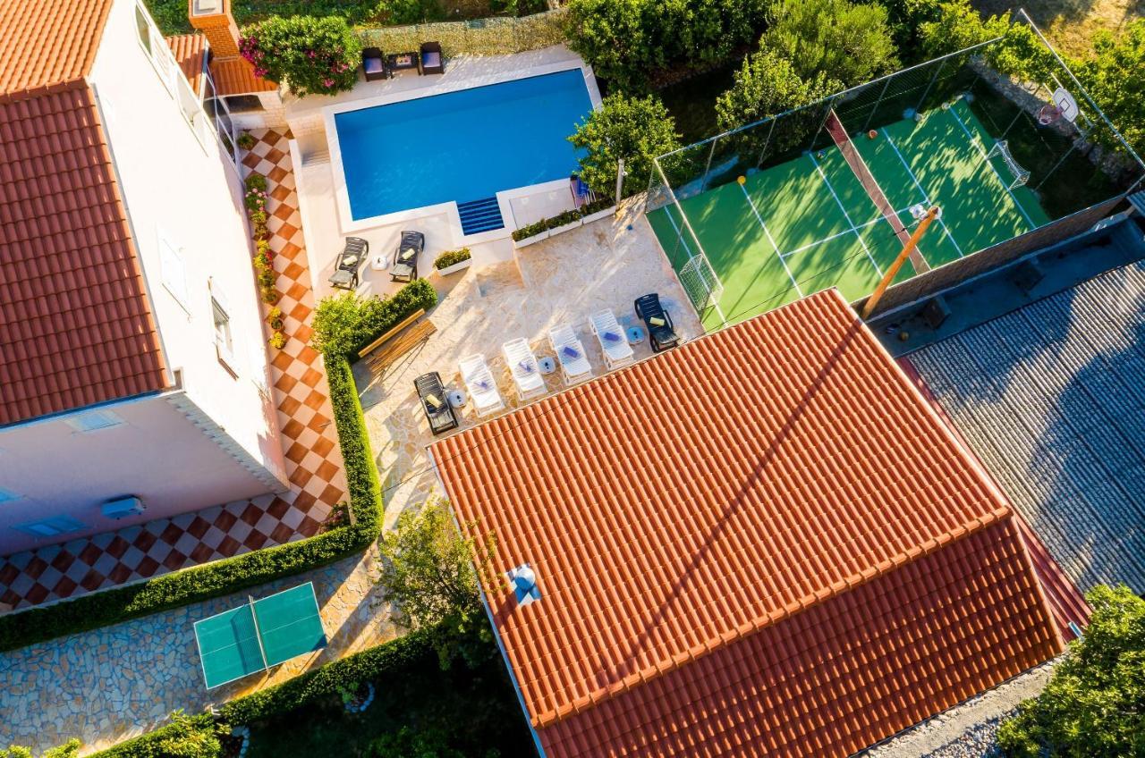 Villa Mateo With Private Pool 그루다 외부 사진