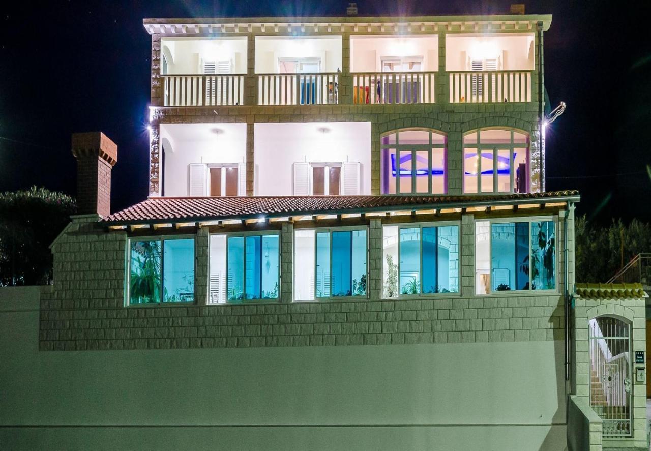 Villa Mateo With Private Pool 그루다 외부 사진